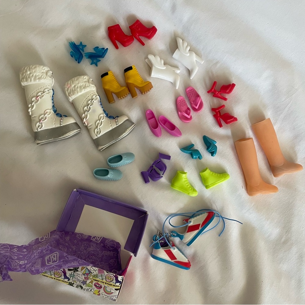 Barbie/Doll shoes